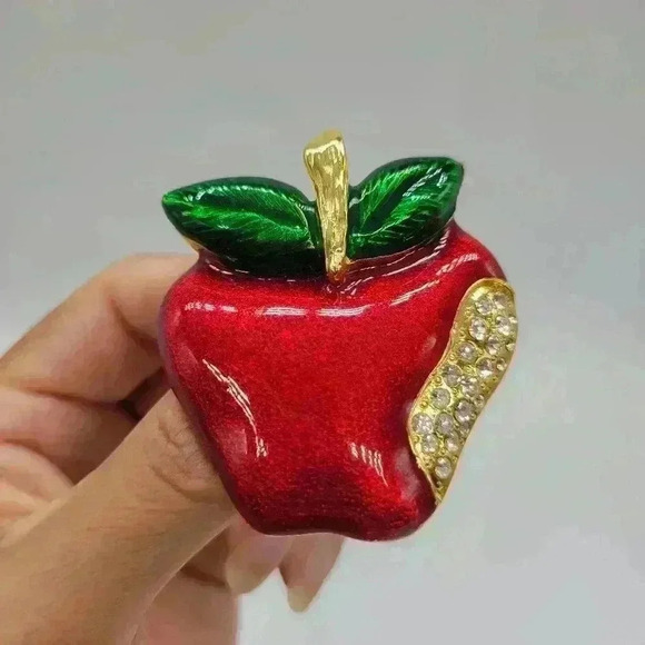 Jewelry - Vintage Red Apple Sweet Plated Gold Enamel & Rhinestone Brooch Lovely